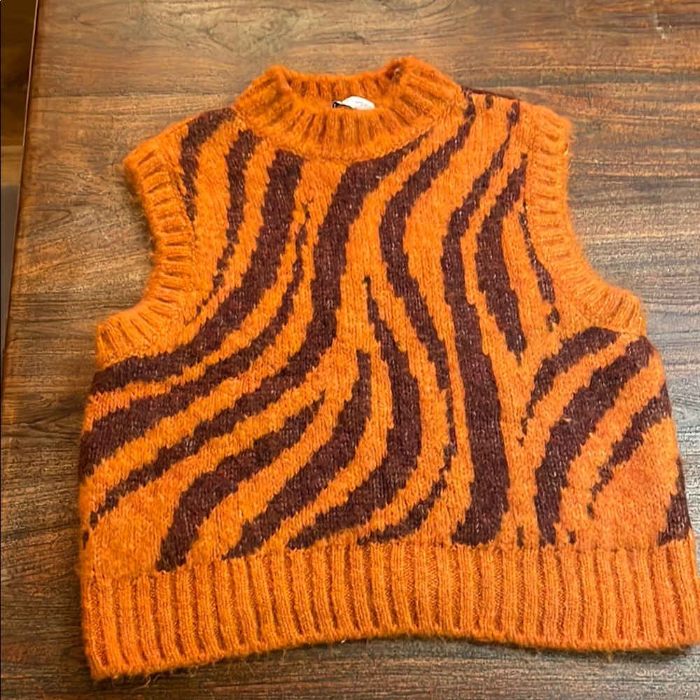 Zara Vibrant Orange Knit Sweater Vest